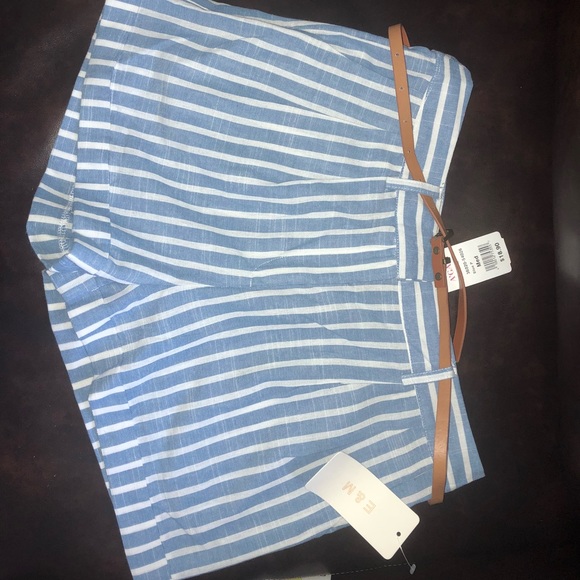 a'gaci Pants - Shorts